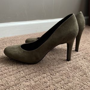 Kelly&Katie womens size 10 shoes